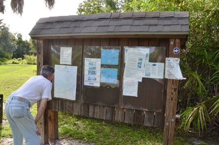 Trailhead orientation map